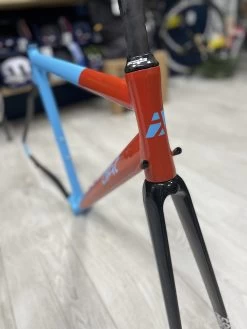 Kit Cadre Cyfac – Proxidium Carbon 6 Kit Cadre Cyfac – Proxidium Carbon -Boutique De Vélos IMG 2116 copie