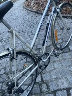 Vélo De Ville Mixte – Peugeot – Carbolite 103 -Boutique De Vélos IMG 5781 scaled 1