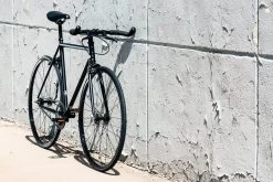 State Bicycle – 4130 Core-Line – The Matt Black -Boutique De Vélos fixie75 state bicycle 4130 fixed gear matte black 15