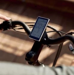 Aventon – Pace 250 – Noir -Boutique De Vélos fixie75 aventon pace 250 step through B