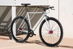 State Bicycle – Core Line – Pigeon -Boutique De Vélos fixie75 state bicycle co grey pigeon 8